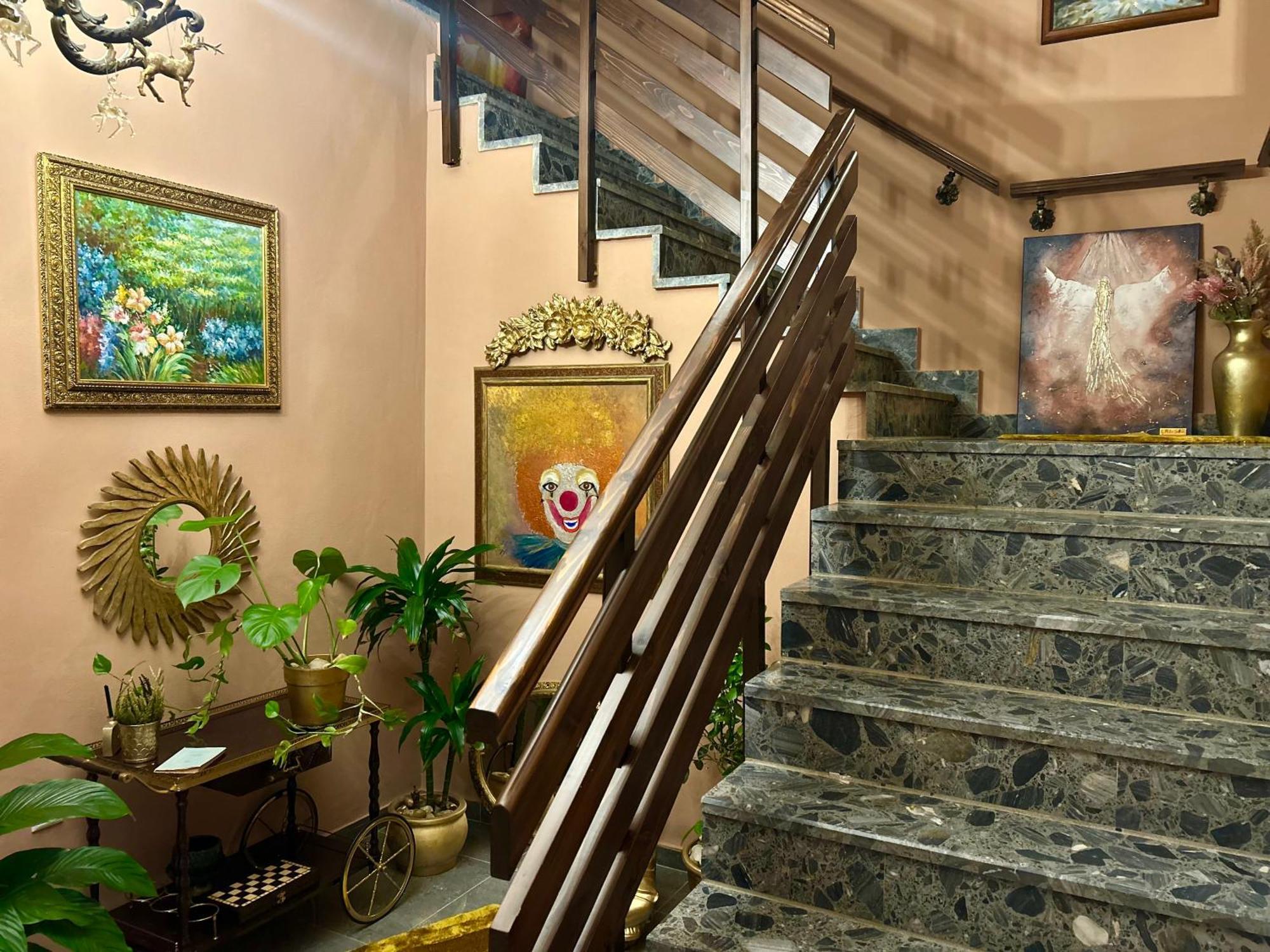 Art Pension Dans Le Parc บันสกาบิสตรีตซา ภายนอก รูปภาพ